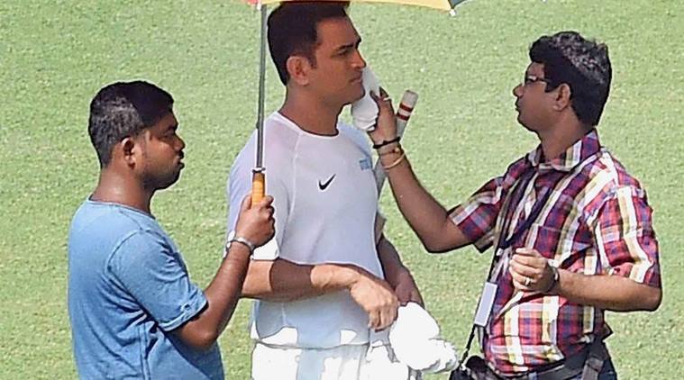 MS Dhoni, Kapil Dev shoot for a commercial at the Eden Gardens