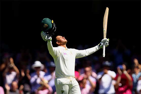 Australia take lead over England, Khawaja nears Test best