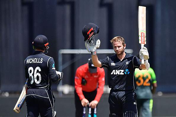 Williamson hundred guides New Zealand to 315